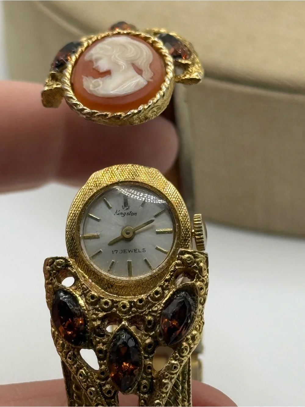 Geneva elegant gold